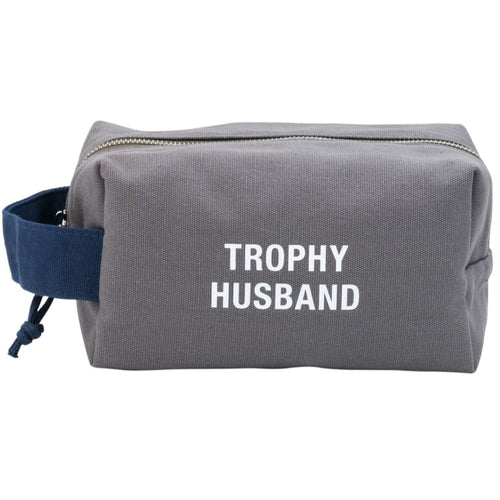 This high-quality Dopp kit makes a perfect gift under $30 for Father's Day, birthdays, holidays, 